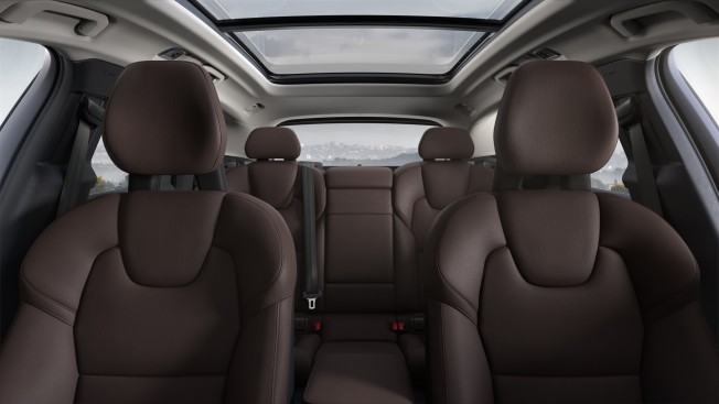 volvo-VOLVO-Xc60gallery_1.png
