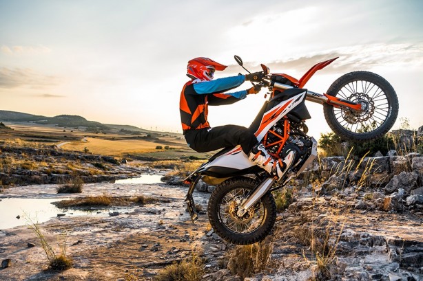 KTM 690