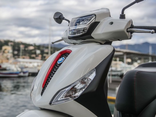 PIAGGIO Beverly 300