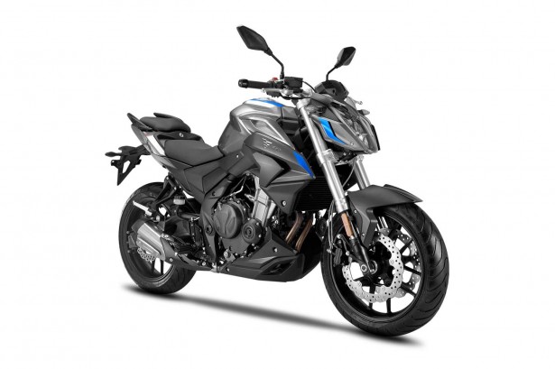 VOGE 500r