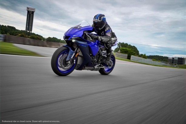 YAMAHA Yzf-r1